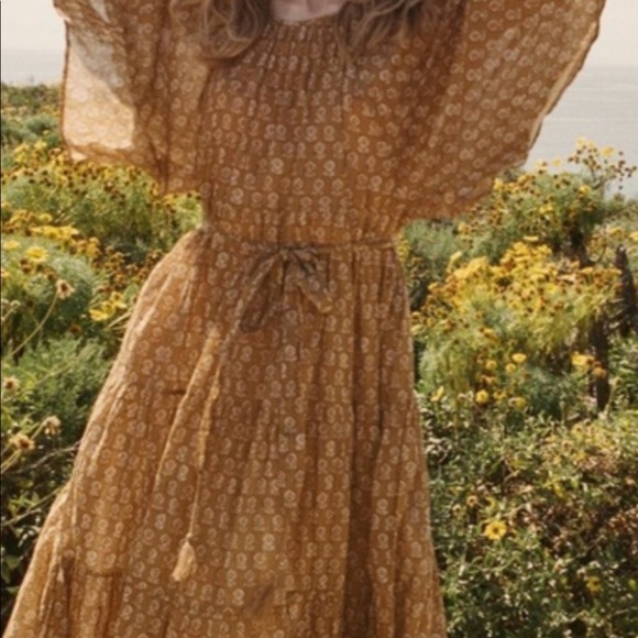 ISO Dôen Sorrel dress EITHER color medium or large - Picture 2 of 2